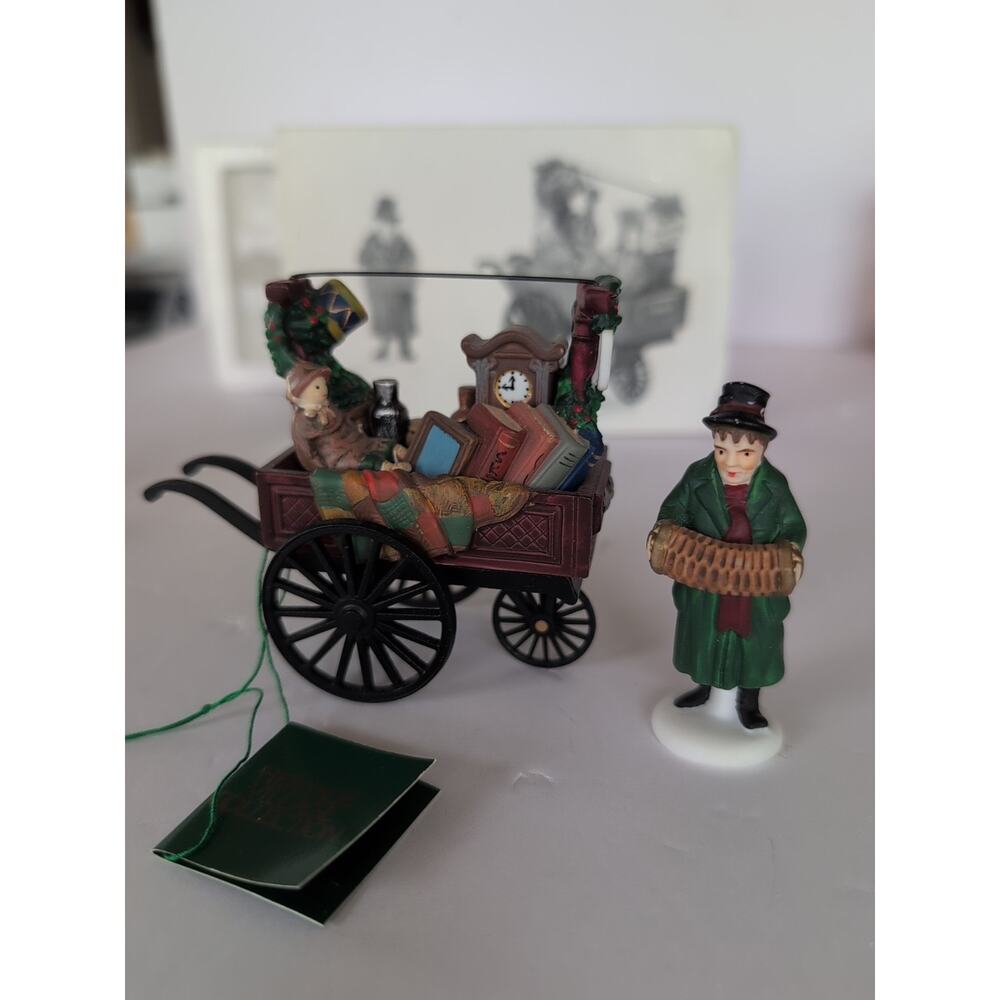 Dept 56 Heritage Village “Chelsea Market Curiosities Monger and Cart” #5827-0‎